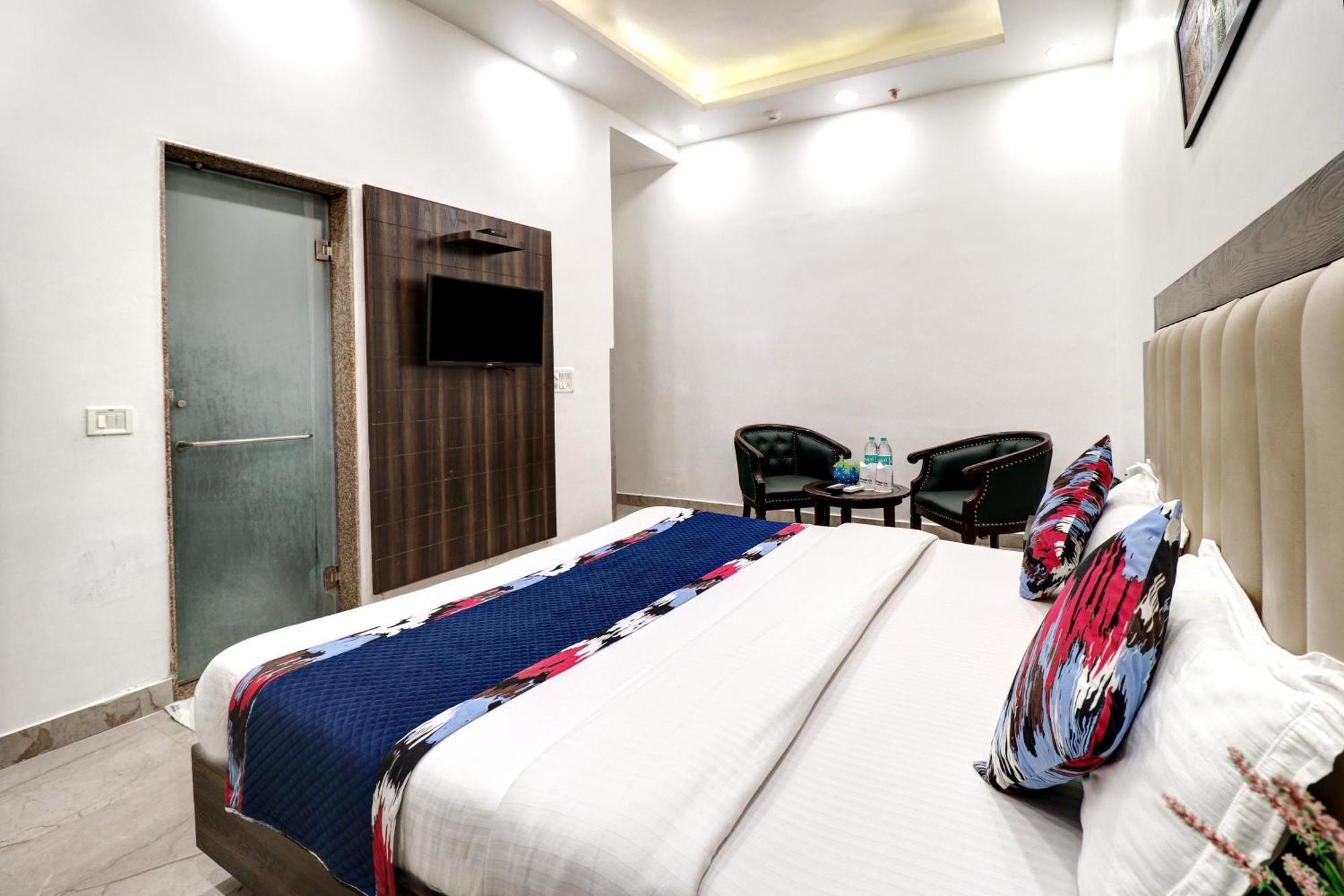Hotel Emporio Dx - New Delhi Railway Station - Paharganj Dış mekan fotoğraf