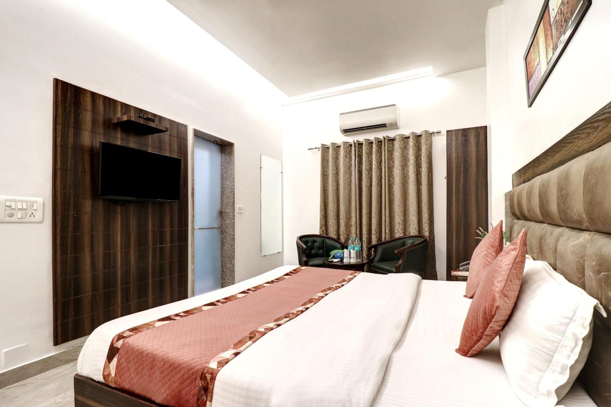 Hotel Emporio Dx - New Delhi Railway Station - Paharganj Dış mekan fotoğraf