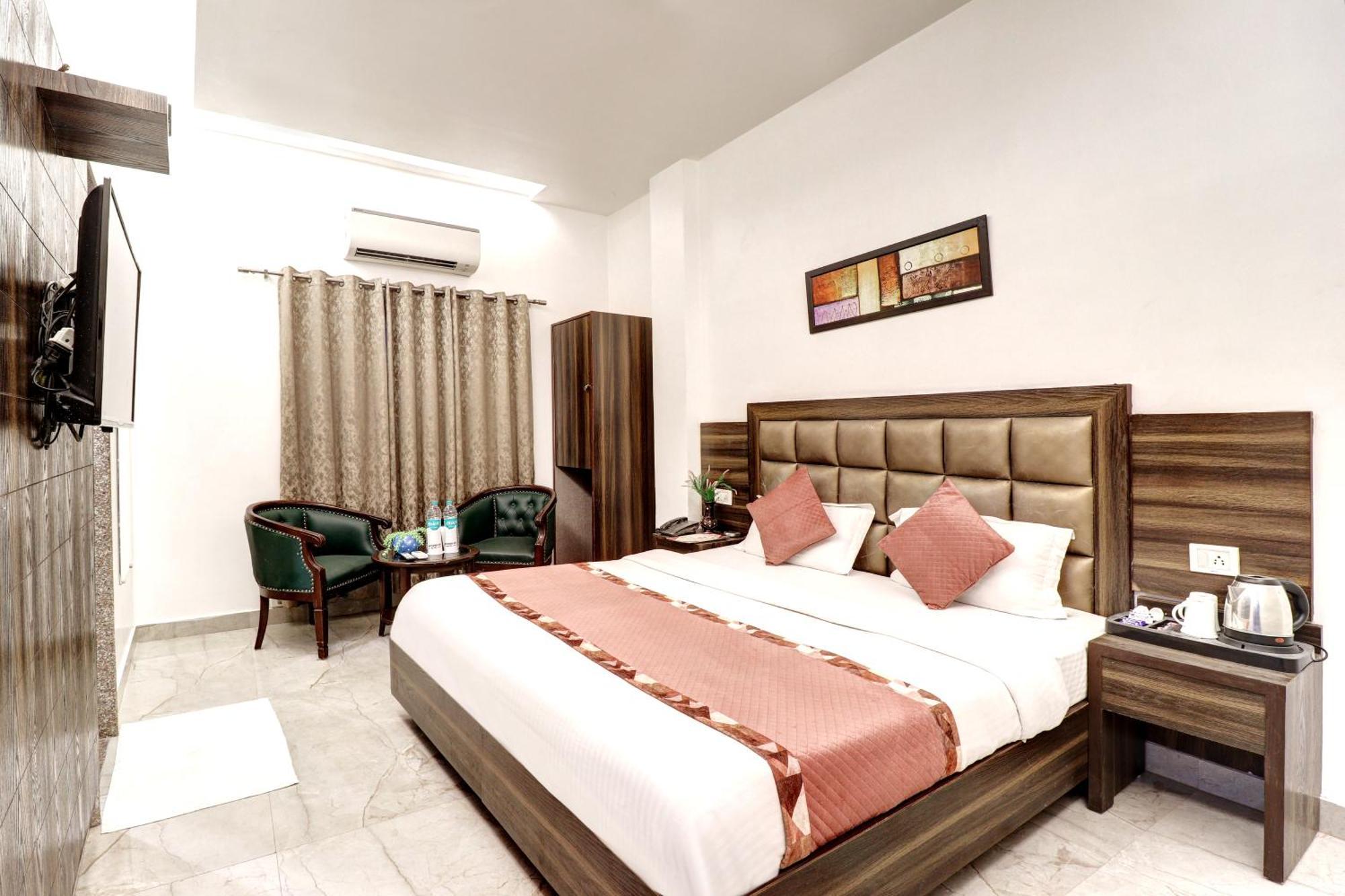 Hotel Emporio Dx - New Delhi Railway Station - Paharganj Dış mekan fotoğraf